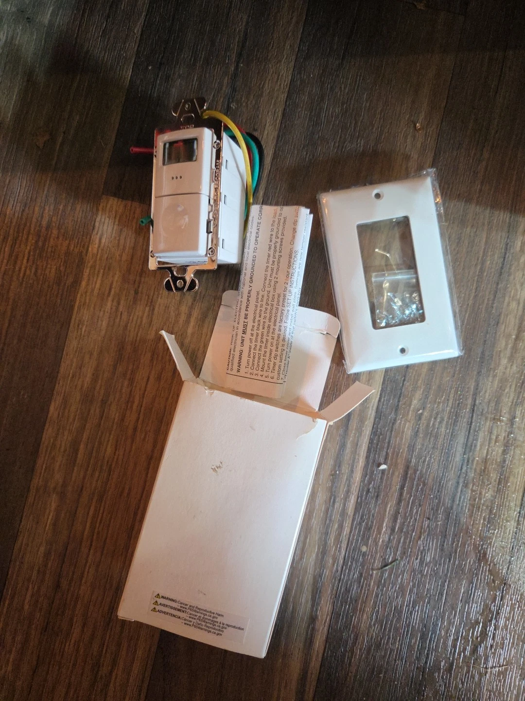 HUBBELL DT2000W WALL SWITCH