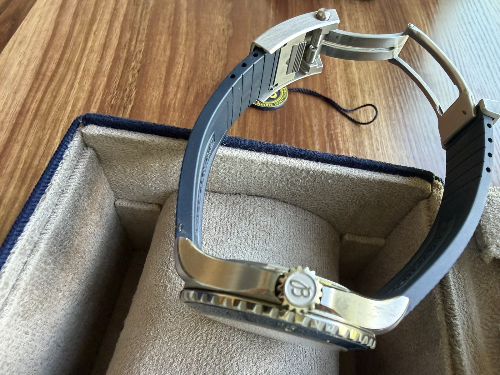 New Breitling Superocean Automatic 46 Blue Dial Men's Watch A17378E71C1S1 image 3