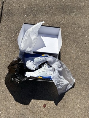 Jordan Air Jordan 5 Retro Laney 2013 136027-189 White Blue Yellow Men's Sneaker