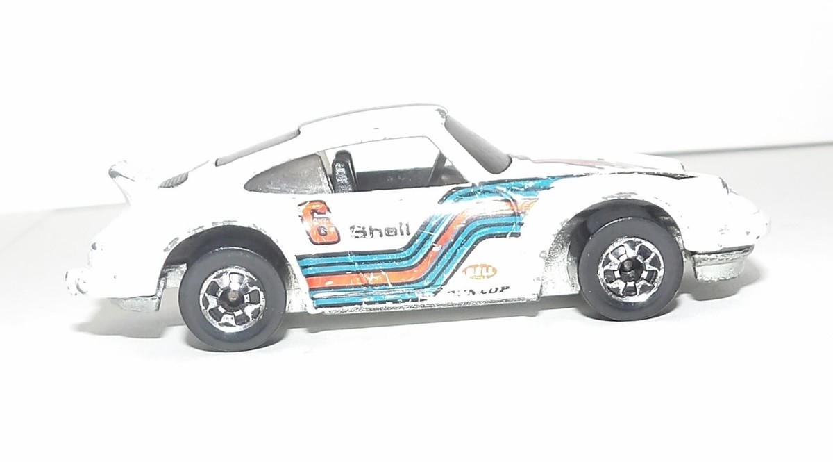Vintage Hot Wheels 1974 - PORSCHE P-911 Turbo #6 Shell White Hong