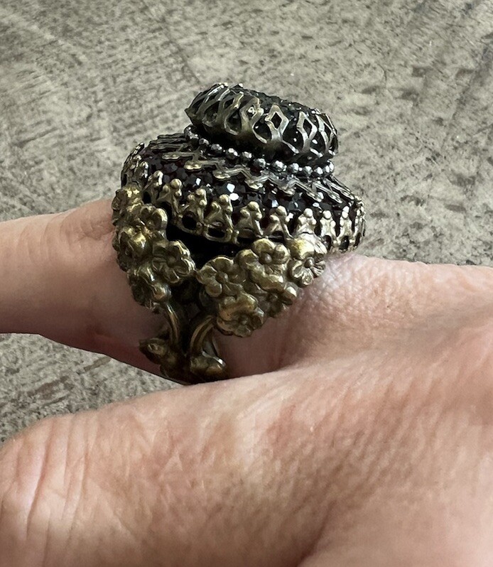 Sweet Romance Opulent Adjustable Ring Sparkling R… - image 8