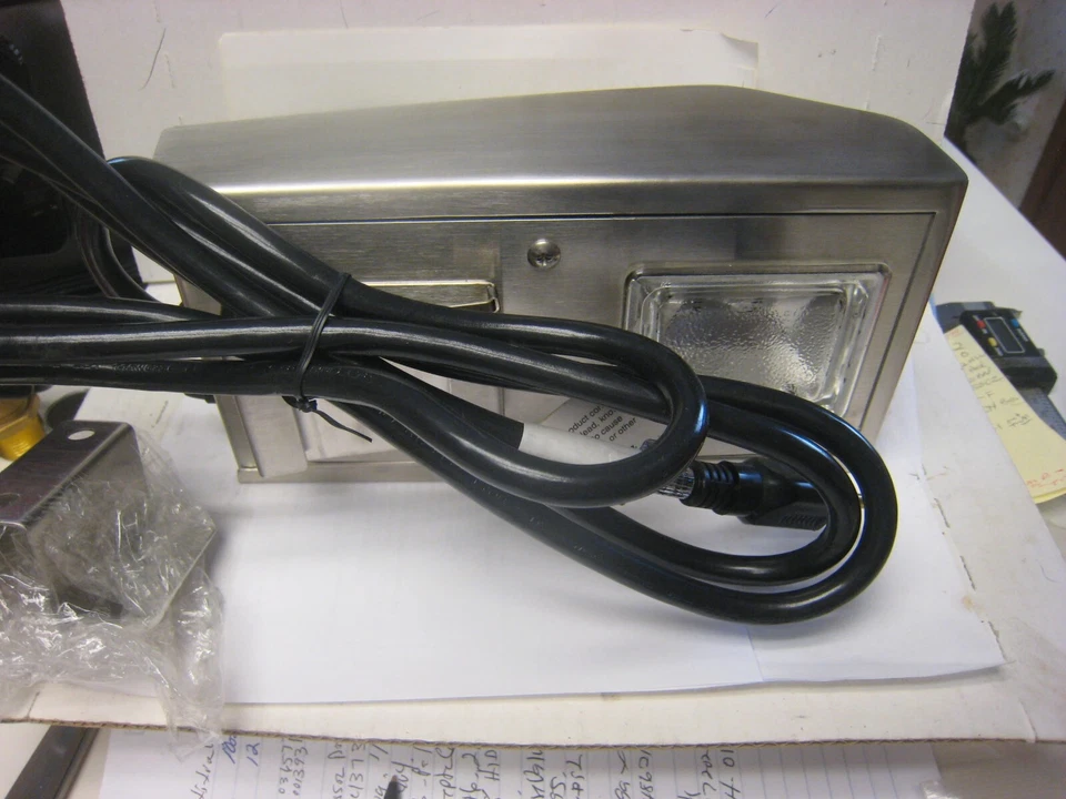 ALFRESCO AGL Sistema Culinario Aire Libre Parrilla de Gas Acero Inoxidable Luz Exterior Foto 2 de 4