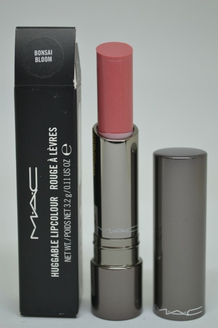 mac huggable lip color