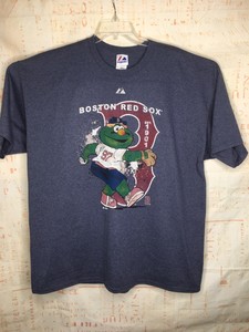 green boston red sox shirt