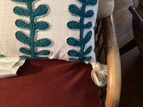 NWT ORIGIN 21 PILLOW - Picture 4 of 12