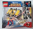 Lego 76002 DC COMICS SUPER HEROES ~ SUPERMAN: METROPOLIS SHOWDOWN ~ NISB  dented