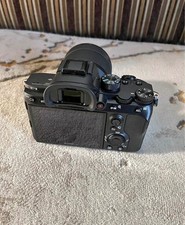 Sony a7 III Body & Lens PM first