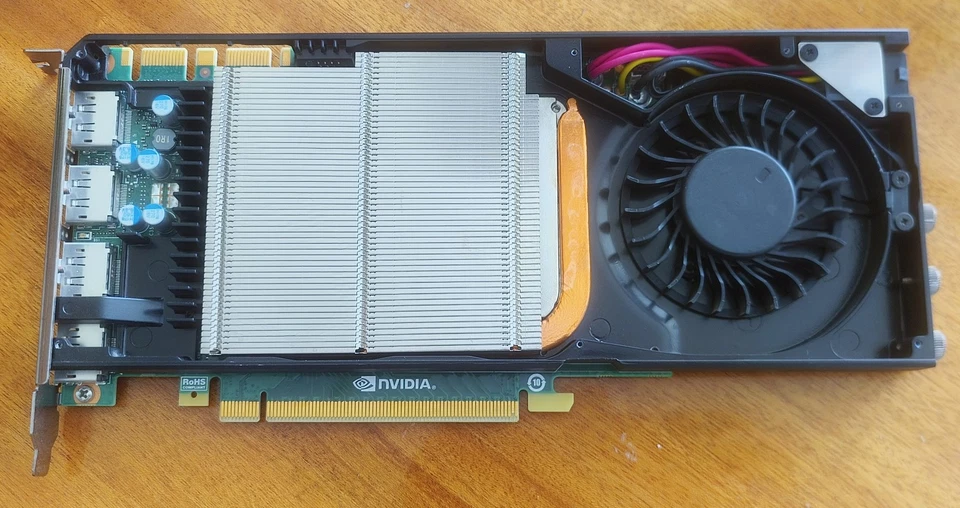NVIDIA Quadro M4000 8GB GDDR5 Scheda Video - Immagine 2 di 4