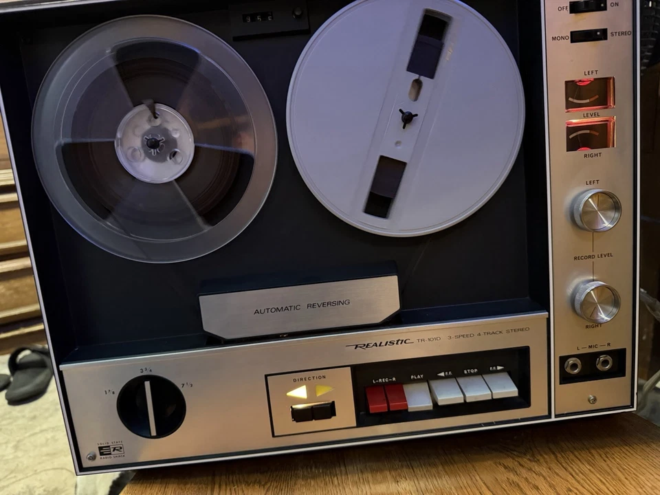 Realistic TR-101D 3 velocidades 4 pistas estéreo leer descripción Foto 4 de 4