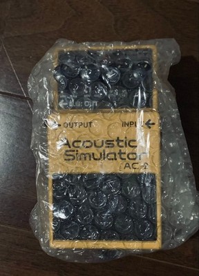 Boss AC-2 Akustik-Simulator-Effektpedal für Akustikgitarre