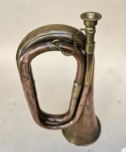 Antique  WW2  British Army Military Copper & Brass Bugle Collectables