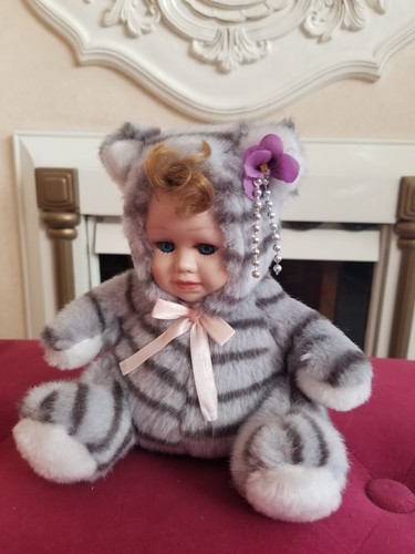 Top Zustand !! Tierbaby "Katze", wie neu !!