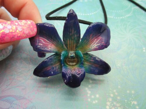 Real Orchid Flower Necklace - Blue/Pink Veined. A gift for someone special. - Picture 1 of 4