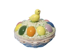 Ceramic Easter Egg Center Piece Covered Dish W/Chick On Top 8.5" x 7" Holiday