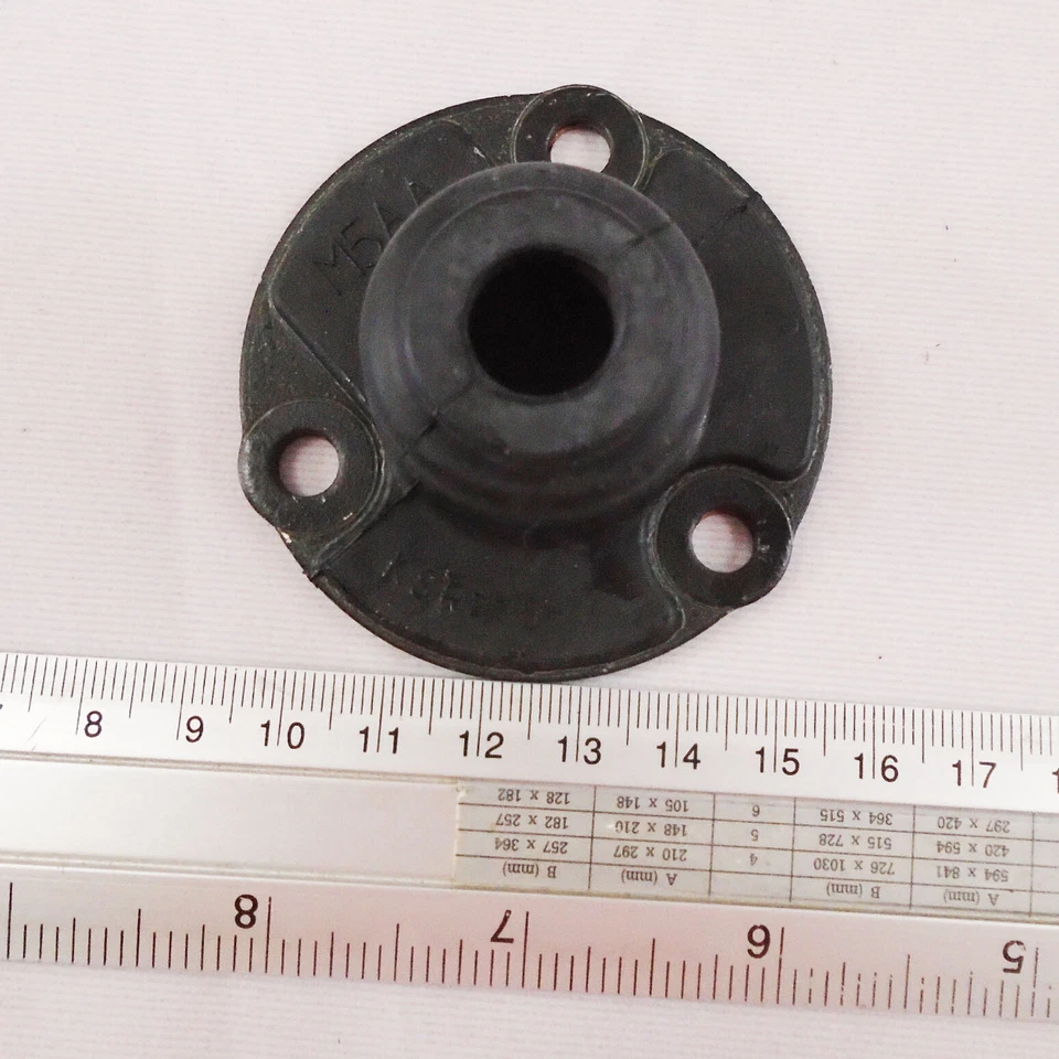 For Mazda B2200 B2000 B2600 Miata Mx-5 Rx7 Transmission Shifter Dust Boot - Image 3 of 4