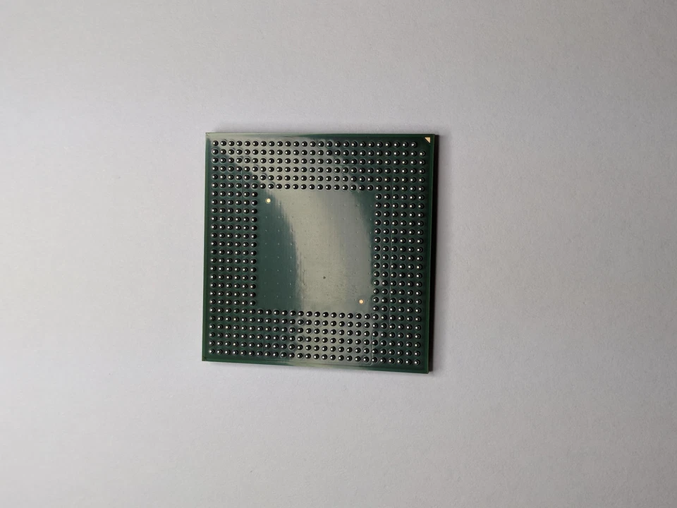 Intel Processor SL63A (RJ80530LY850512) New BGA - Image 2 of 2