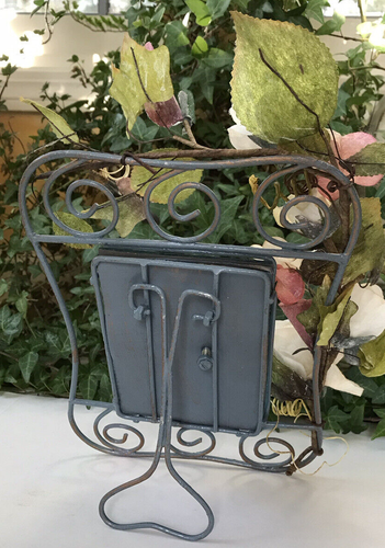 Vintage Tischplatte Spiegel Draht Scroll Klappständer Seide Blume Verzierungen 9x6,75 - Bild 4 von 11
