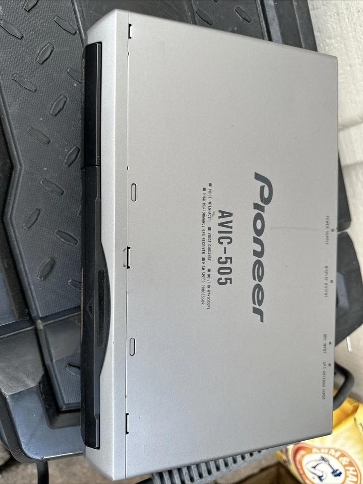 Pioneer AVIC-505 MOBILE NAVIGATION UNIT — 第 2/4 张图片