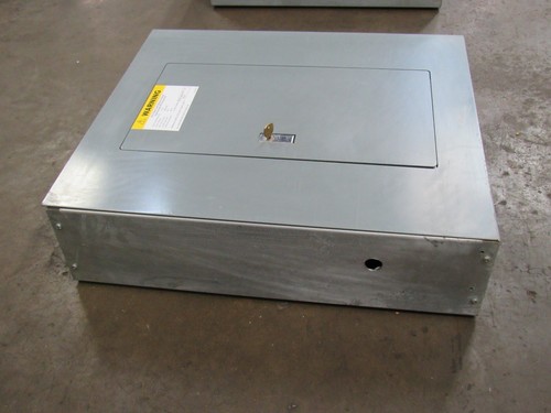 SQUARE D BREAKER PANEL BOARD NQOD412M100CU SER E2 MHC23S 100 A AMP 120/208/240V - Picture 6 of 8