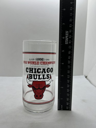 Libbey 1992 NBA World Champions Chicago Bulls Set of 4 17oz Drinking Glasses  - Picture 8 of 9
