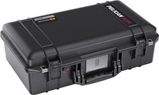 Pelican 1525Air Case with Padded Dividers - Black