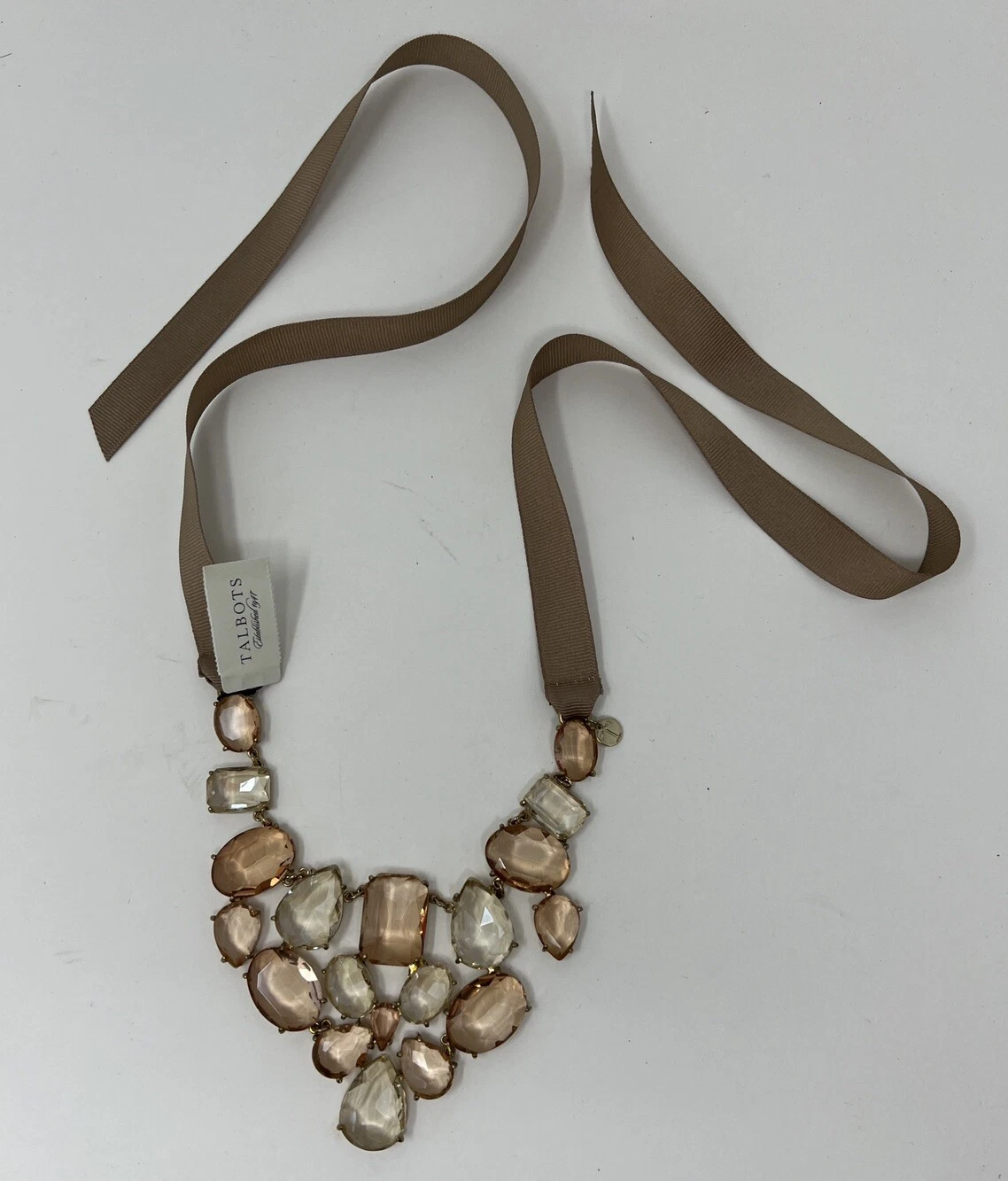 VETEMENTS Collana dichiarazione bavaglino nastro tortora strass Talbots