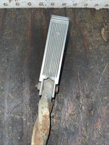 Harley-Davidson Ironhead Front chrome Highway pegs Footrest 5 - Picture 5 of 13