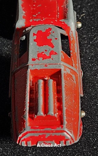 Mini Tootsie Toy Fiat Abarth Red Made in U.S.A. Die Cast Collectible Car T5782 - Picture 3 of 7