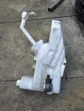  NISSAN QASHQAI 1.2 Petrol J11 FRONT WINDSCREEN WASHER BOTTLE TANK