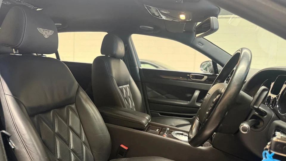  Bentley Continental 6.0 W12 Flying Spur Auto 4WD Euro 4 4dr Petrol Automatic - Image 3 of 4