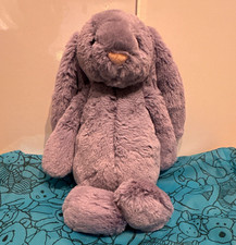 Jellycat Bashful Viola Bunny. New With Tag.