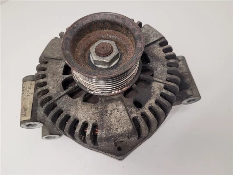 Alternador de camioneta Ford F250SD 2008-2010 doble alternador primario inferior   Foto 4 de 4