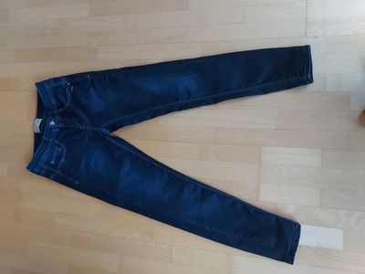 Gang Damen Jeans 94Amelie Gr. 28, 2 x getragen, da sie mir nicht optimal passt. 