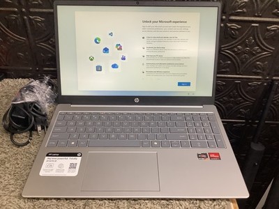 HP 15-fc0047wm 15.6'' FHD Touchscreen Ryzen 7 Processor AMD Radeon Graphics 16GB