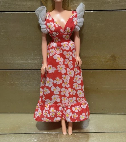 VINTAGE MOD BARBIE CLOTHES - FIREWORKS FASHION DRESS #9805 - RED FLOWERS