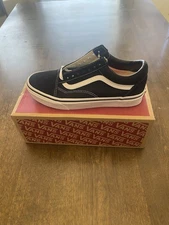 Vans Old Skool Unisex Black White Women Size 9/Men 7.5