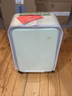カマタミズキとエスカレラアルシエロ - Little Green Bag 未使用 LUGGEX ZX All-in-One Bigger Carry-On with Laptop Pocket