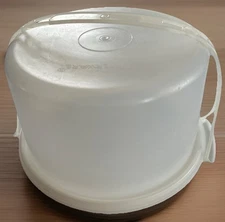 Tupperware 10” Cake Taker Keeper #683 684 – White Bottom, Sheer Top, Handle #624