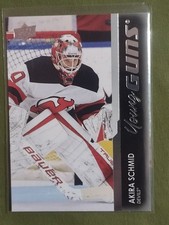 2022-23 Upper Deck Young Guns Akira Schmid #716 - Devils 