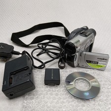 Hitachi DZ-MV780E  Mini DVD Camcorder & Battery Charger & New CD