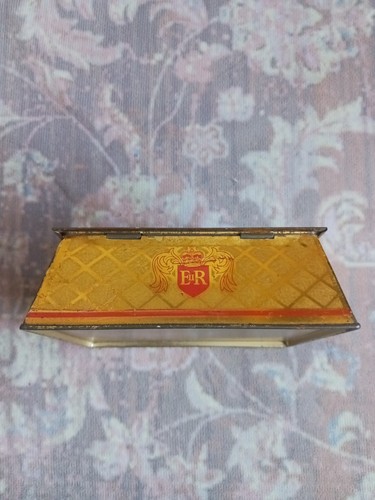 1953 Queen Elizabeth II Coronation Souvenir Buiscit Tin MCVITIE & PRICE LTD - Bild 14 von 17