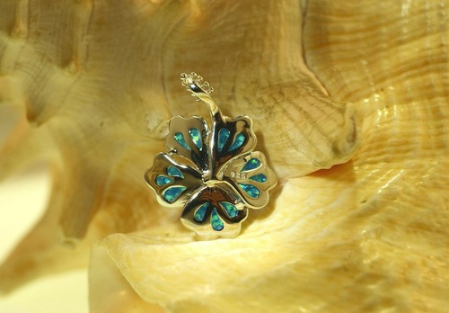 22.5MM RHODIUM 925 STER SILVER INLAID BLUE OPAL HAWAIIAN HIBISCUS SLIDE PENDANT - Picture 5 of 5