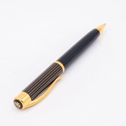 Pelikan K3100 Ductus Kugelschreiber Schwarz Gold - Picture 2 of 5