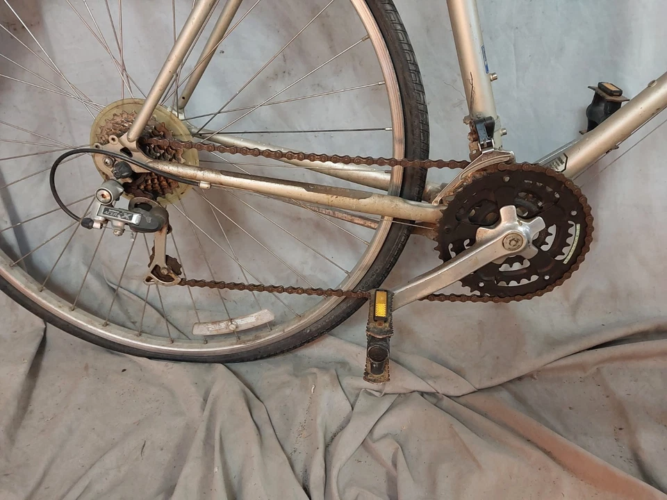 Bicicleta híbrida Univega Activia Country 1992 20,5" grande Deore Chromoly ¡Envío a EE. UU.! Foto 4 de 4