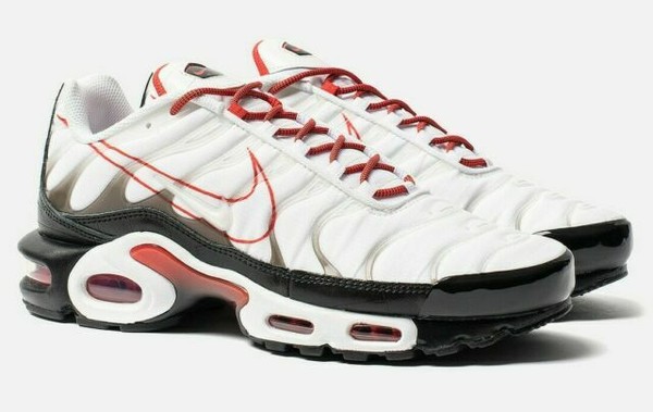 air max plus script swoosh