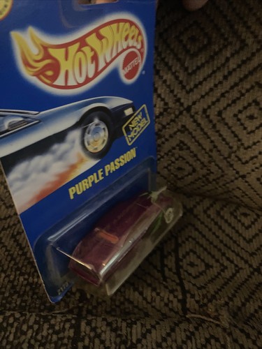 1990 Hot Wheels Blue Card Purple Passion # 87 Speed Points Card OG Purple Passio - Picture 4 of 5