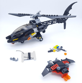 Lego - Batman: Man-Bat Attack #76011 w/ Box & Manual & Comic - No Minifigures