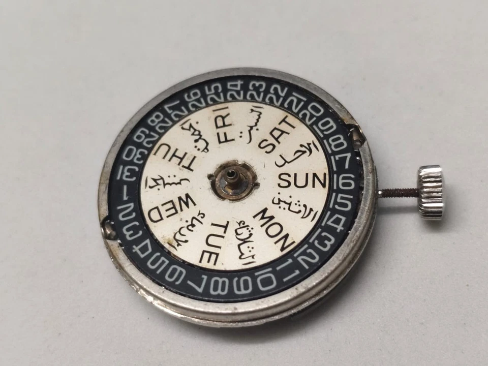 MOVIMENTO AUTOMÁTICO FORTIS CAL NO.ETA-2790.1 DIA/DATA EM-3 COROA ÀS-3 HORAS - Imagem 2 de 4