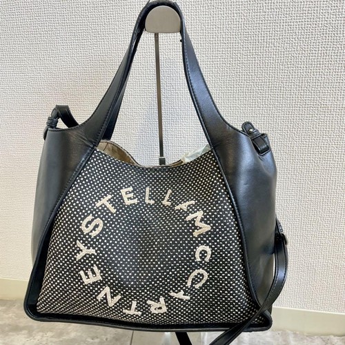 Stella McCartney Circle Logo Jacquard Beuteltasche Tasche schwarz 2-Wege Schulter Damen authentisch