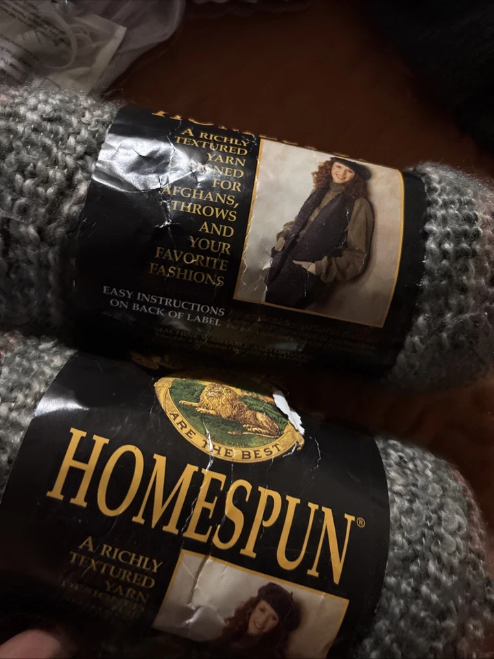 2 skeins Lion Brand Yarn 790-373 Homespun Yarn,  - Image 3 of 4